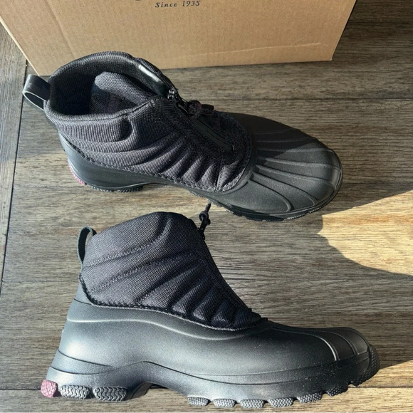 Sperry Duck Boots NIB - Picture 2 of 9